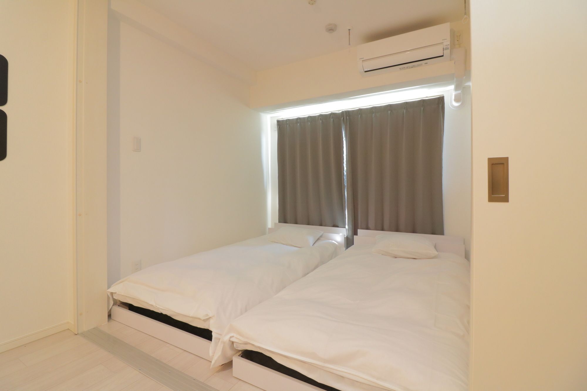 Hg Cozy Hotel No 49 京セラドーム前 Osaka Buitenkant foto